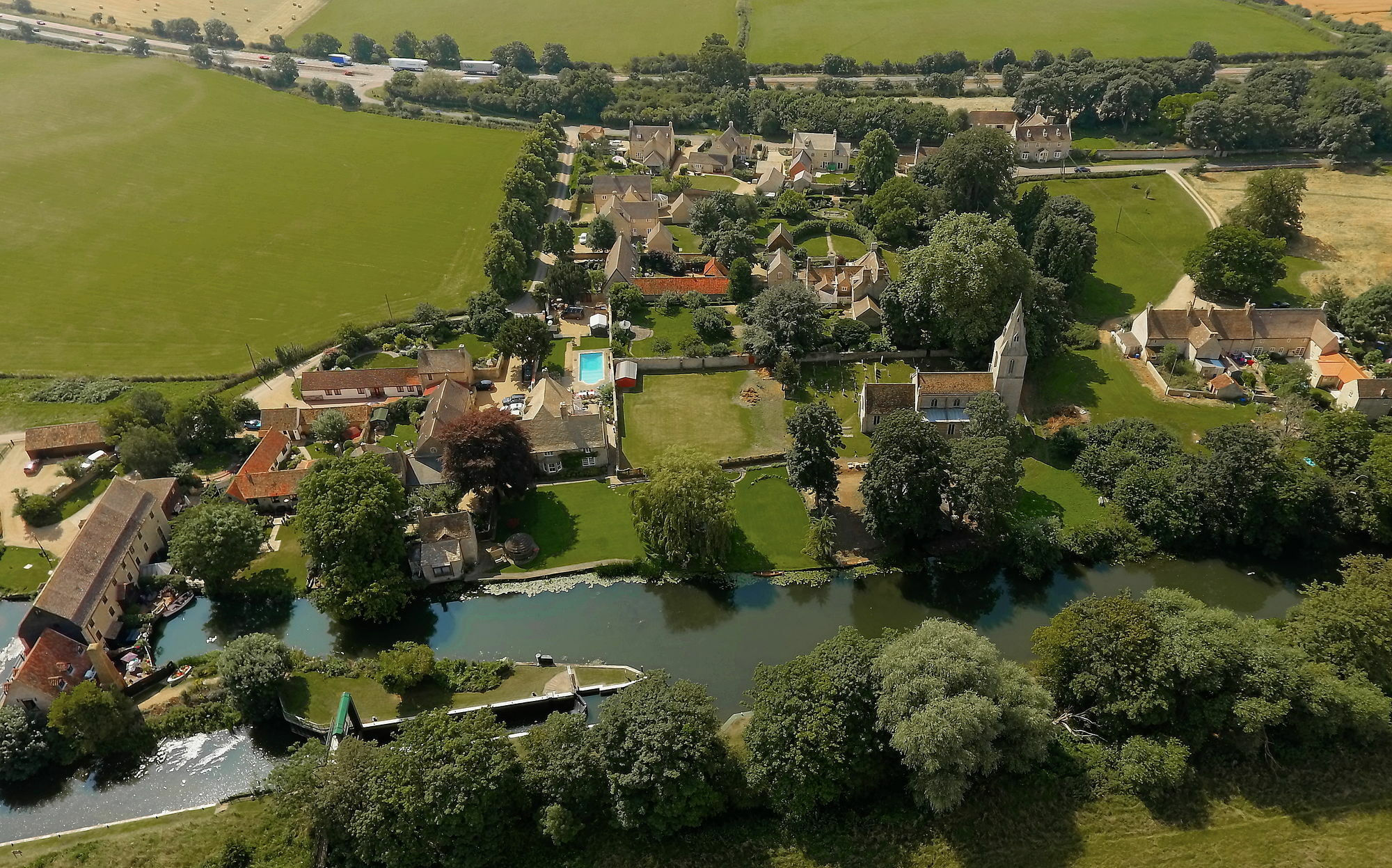 River Nene Cottages Water Newton Εξωτερικό φωτογραφία